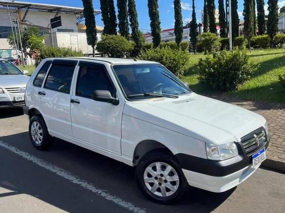 FIAT UNO 1.0 MPI MILLE FIRE ECONOMY 8V FLEX 4P MANUAL